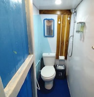 Komodo liveaboard boat shower and toilet